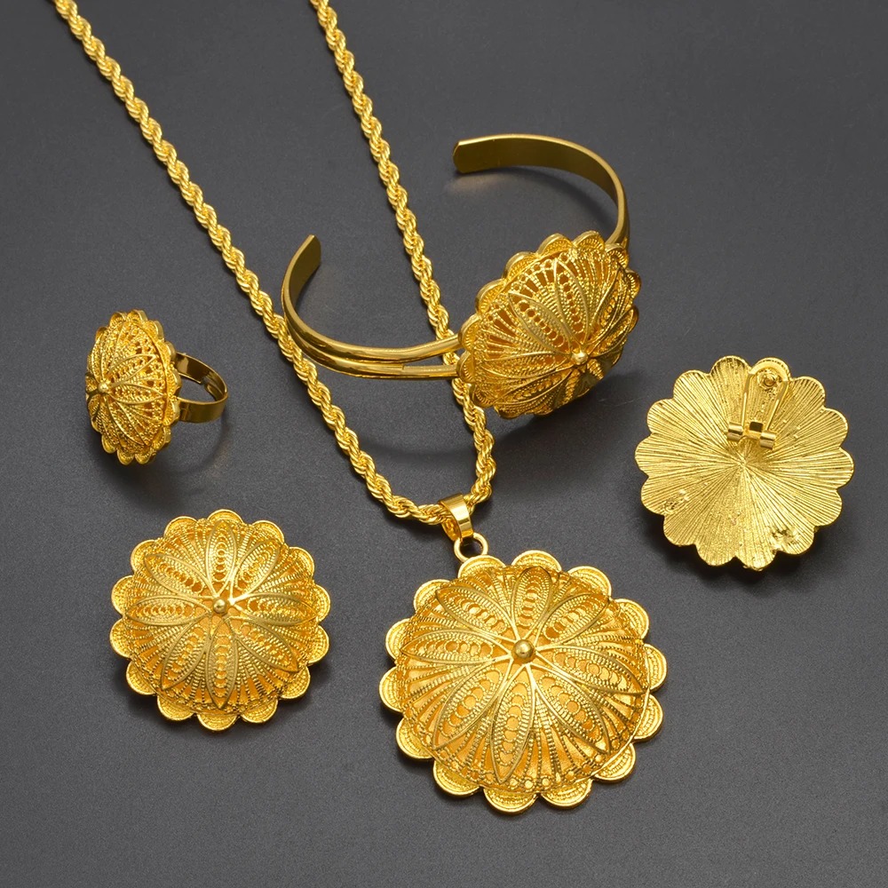 Big Pendant Habesha Bridal Set – Necklace, Earrings, Bracelet & Ring (Style 1) – Azmarino Fashion Boutique – view 3