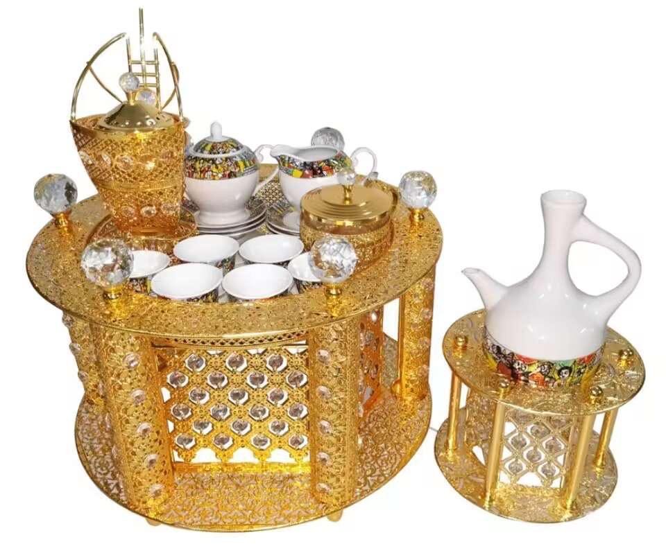Gold Rekebot Coffee Table with Cups & Saucers – Azmarino Fashion Boutique