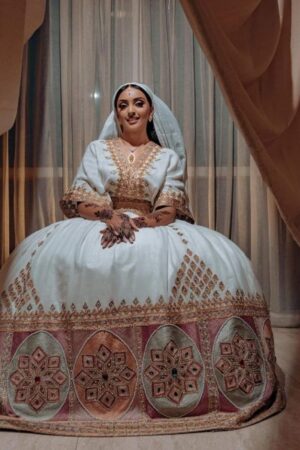 Zuria Habesha Kemis – White with Brown Tibeb (Style 2) – Azmarino Fashion Boutique