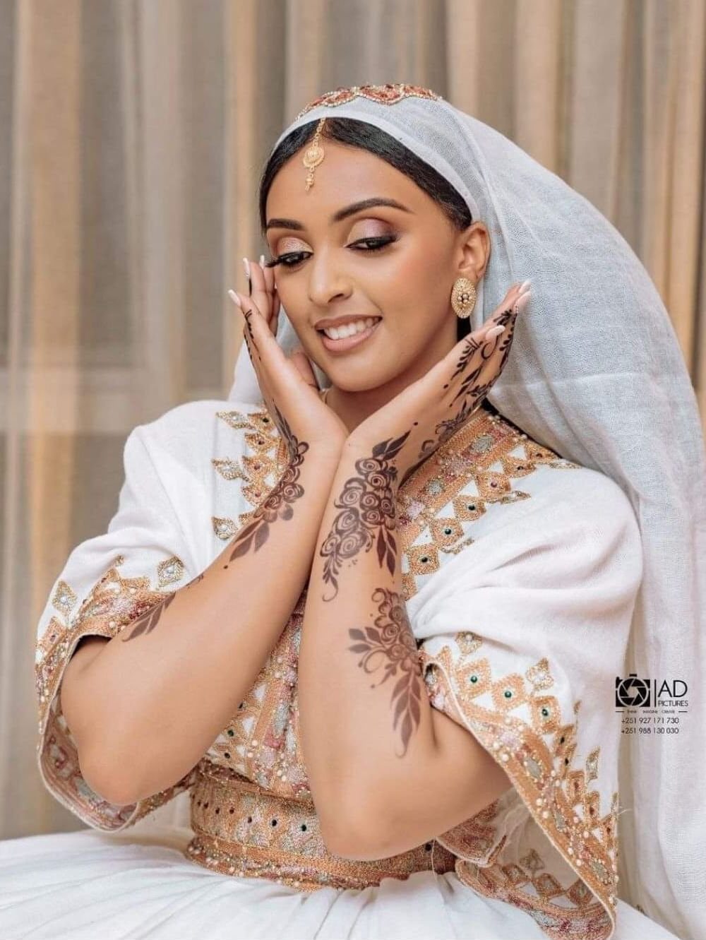 Zuria Habesha Kemis – White with Brown Tibeb (Style 2) – Azmarino Fashion Boutique – view 3