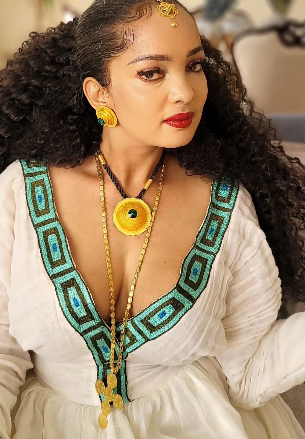 Zuria Habesha Kemis – White with Green Tibeb (Style 6) – Azmarino Fashion Boutique – view 3